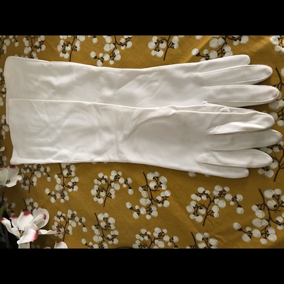Vintage white long dinner gloves - Picture 1 of 4